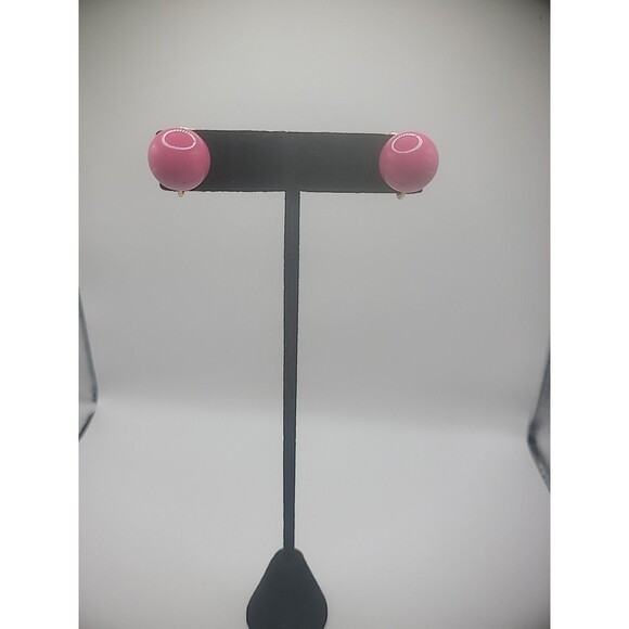 Vintage Avon Clip On Earrings Pink Round Womens Jewelry Costume - Picture 8 of 8